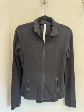 Lululemon Black Athletic Jacket Size 10